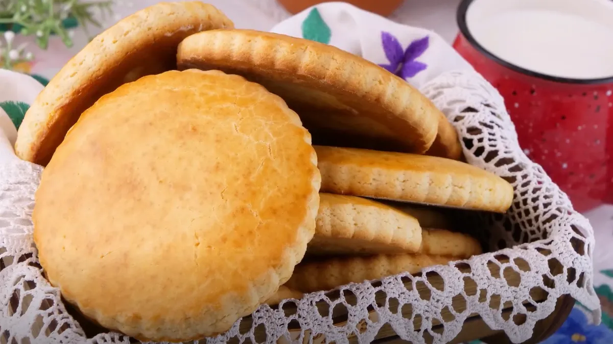 Эти молочные коржики помнит каждый: больше не секрет, как их приготовить