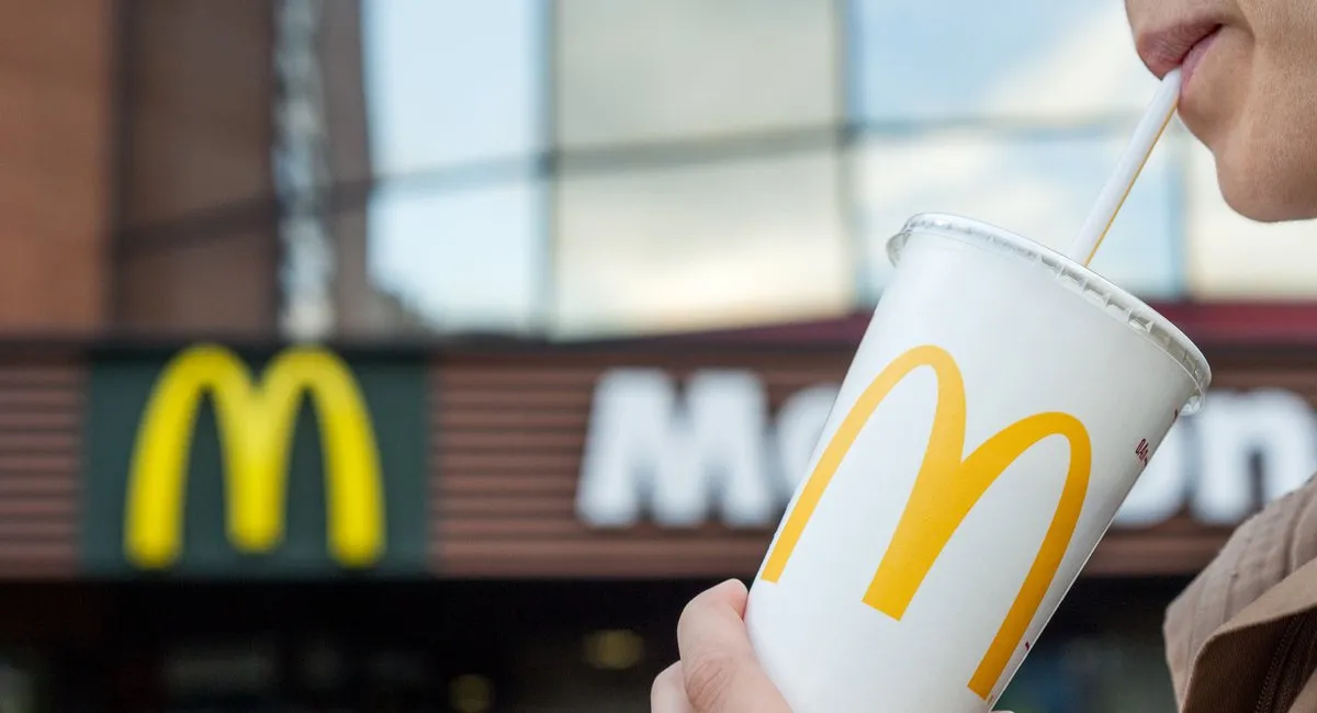 Поклонники McDonalds в шоке: на Авито замечены странные объявления