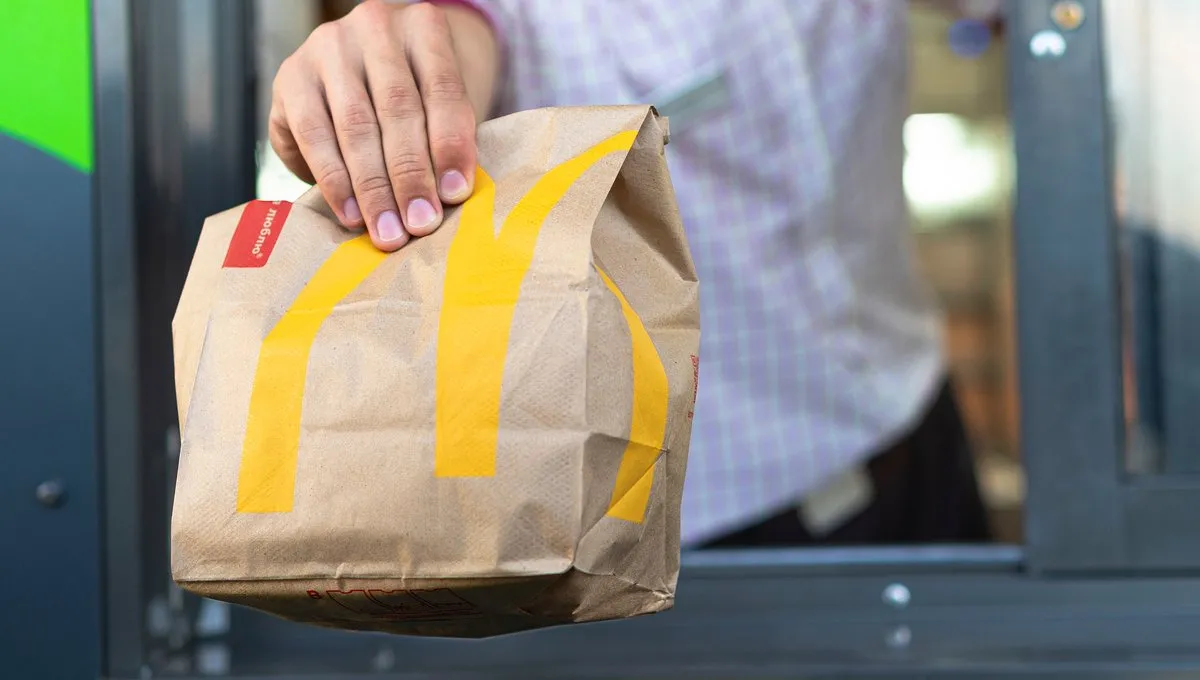 McDonald's создал Happy Meal для взрослых с уникальными блюдами из фильмов