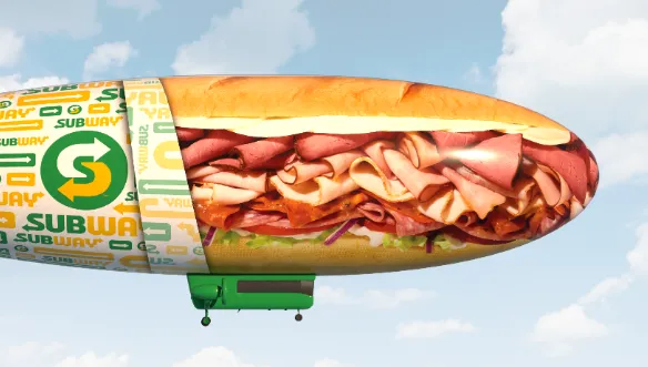 Subway начал кормить гостей в «летающем сэндвиче»