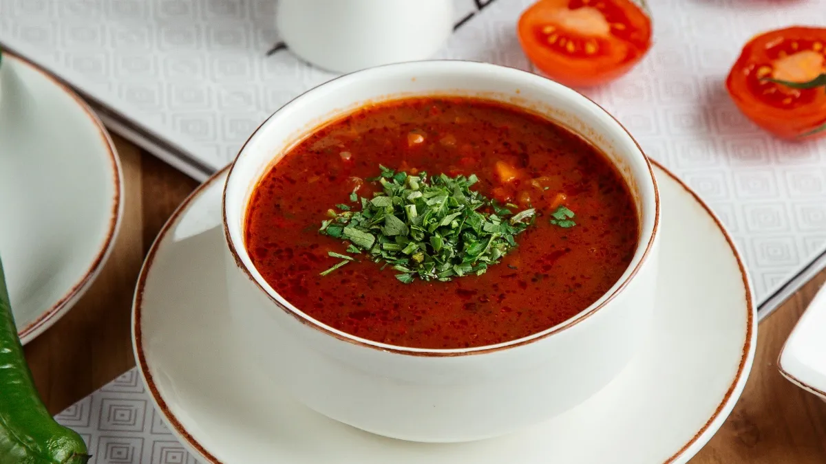 Откроете банку — и борщ готов: эта вкусная заправка должна быть у каждой хозяйки