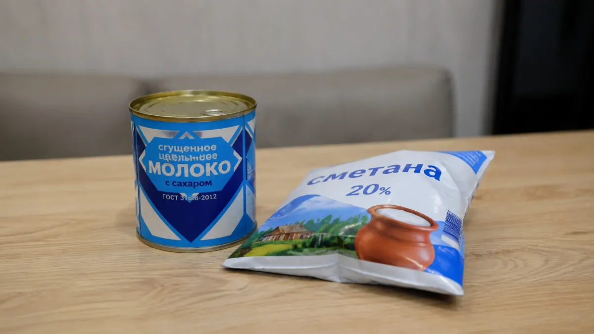 Взбиваю сгущенку со сметаной — через 20 минут десерт со вкусом пломбира тает во рту: нежнейший и без выпечки