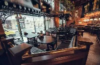 Lion’s Head Pub