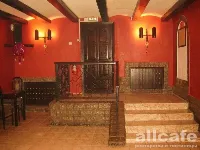 Red bar