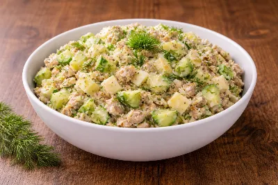 Салат из СССР, который мы зря забыли: нежный, сочный, готовится за 5 минут, а вкус как из детства