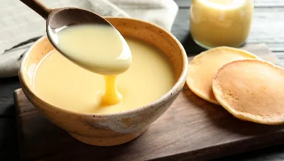 Сладкая, тягучая, нежная: вкуснейшая домашняя сгущенка из СССР соблазнит даже худеющих