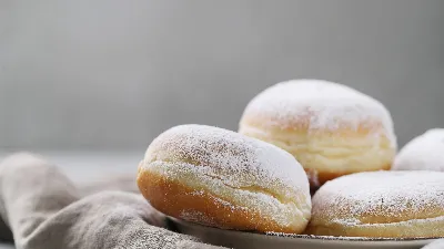 Воздушные пышки на кефире приготовите без грамма муки: ее заменит другой ингредиент