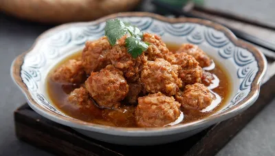 Слюнки будут течь ручьем: вкуснейший соус из трех компонентов полностью изменит вкус тефтелей
