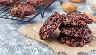 Вкуснее и проще не найдете: эту бюджетную сладость любили дети 90-х, а сегодня про нее все забыли