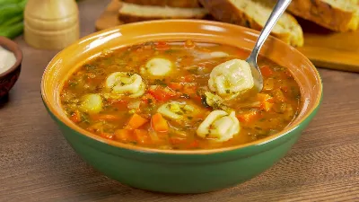 Неожиданно вкусно: два неклассических рецепта супов 