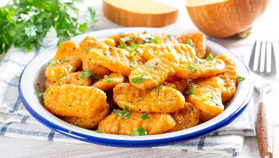 Эта простая закуска из тыквы сорвет овации: сделайте вкуснейшие клецки за полчаса