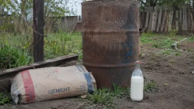 Старая дырявая бочка превращается в монолит: просто беру молоко и цемент — 10 лет без ржавчины и протечек