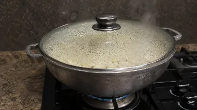 Рассыпчатый рис без слипшихся зёрен: готовим по узбекскому методу с маслом и кипятком — идеальный гарнир