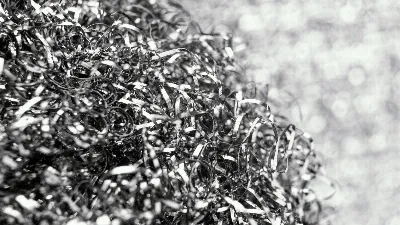 Не спешите выбрасывать старую металлическую губку: еще пригодится в быту