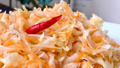 Квашеная капуста «заиграет» по-новому: нужна лишь одна приправа