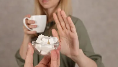 Срочно откажитесь от сахара в кофе! Вот чем можно заменить вредный продукт