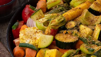Вкуснее, чем просто пожарить: это соте из кабачков — идеальное блюдо на ужин