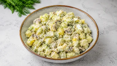 Салат "Деревенский": вкус, который возвращает в детство — простой, родной и такой аппетитный