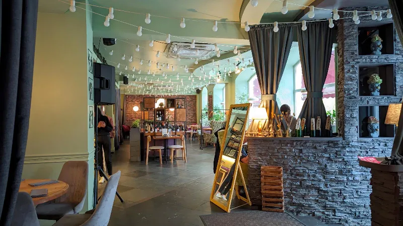 Eaters bistro