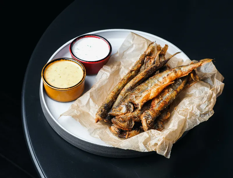 Корюшка в KIT Seafood & Bistro 