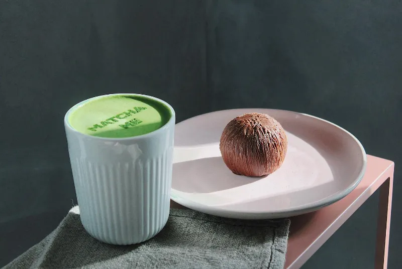 Матча-бар Touch of Matcha запустил веганское утреннее меню