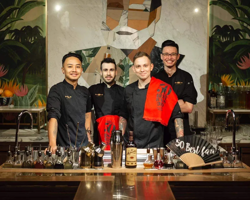Коктейли от The World’s 50 best bars в Made in China  