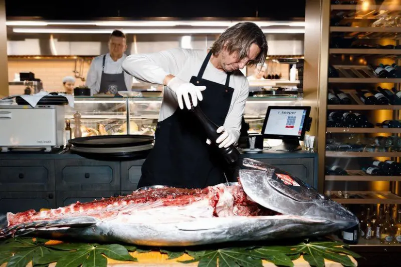 В ресторане Pescatore начинается сезон тунцовых гала-ужинов 