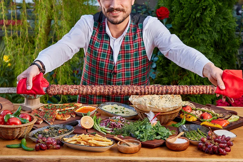 Метровые кебабы в сети Chef Group