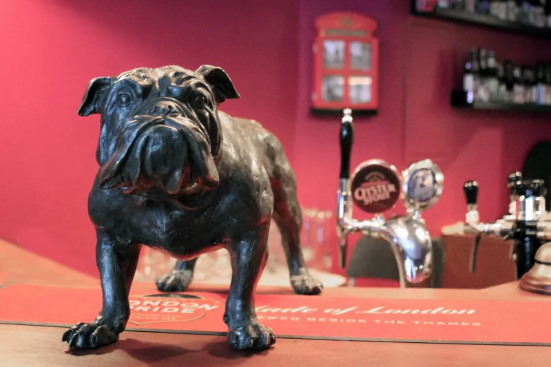 Gladstone Pub «переехал» на Апраксин переулок