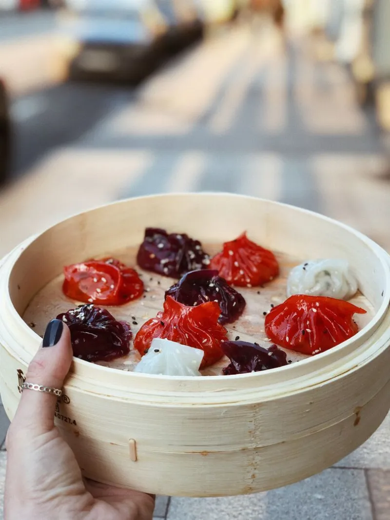 На Кирочной улице открылось второе бистро Dim Sum Now