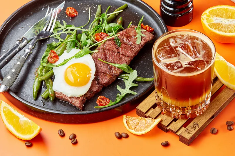 В Steak it Easy появились завтраки  