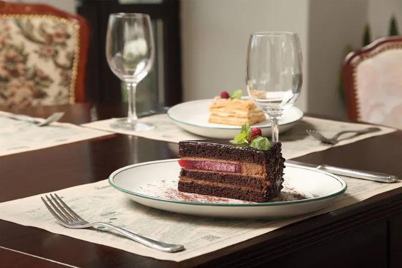 В Stroganoff Bar and Grill научат делать сладости