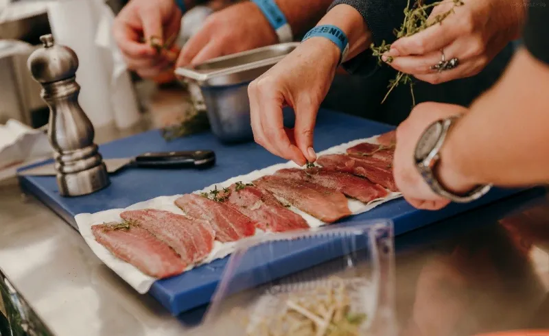 Гастрономический сезон в Севастополе — встречаем лето в Крыму вкусно