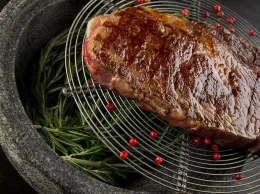 Мясное предложение в ресторане «The Сад»