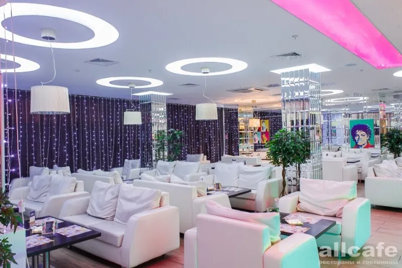 Sasha's bar на Космонавтов / Саша'с бар