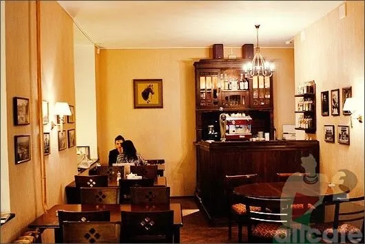 Cafe Jules / У Жюля