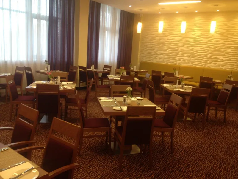 Garden Grille & Bar
