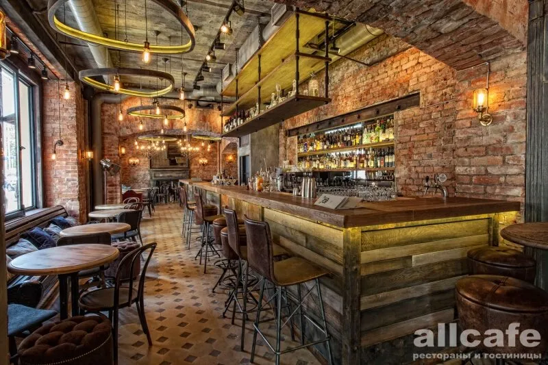19 Bar & Atmosphere