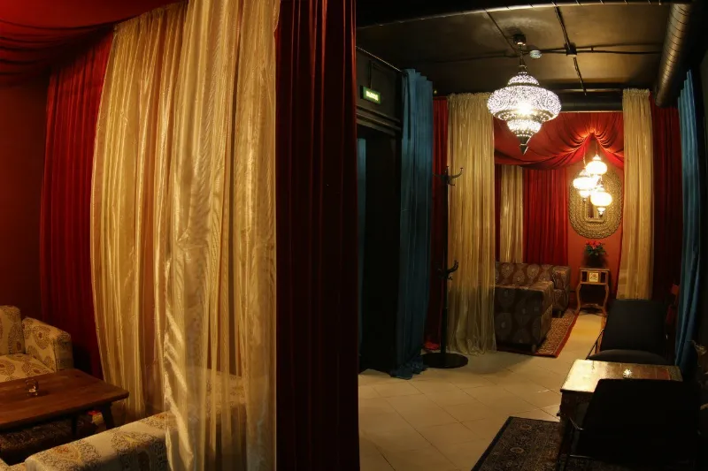 Mirage Lounge