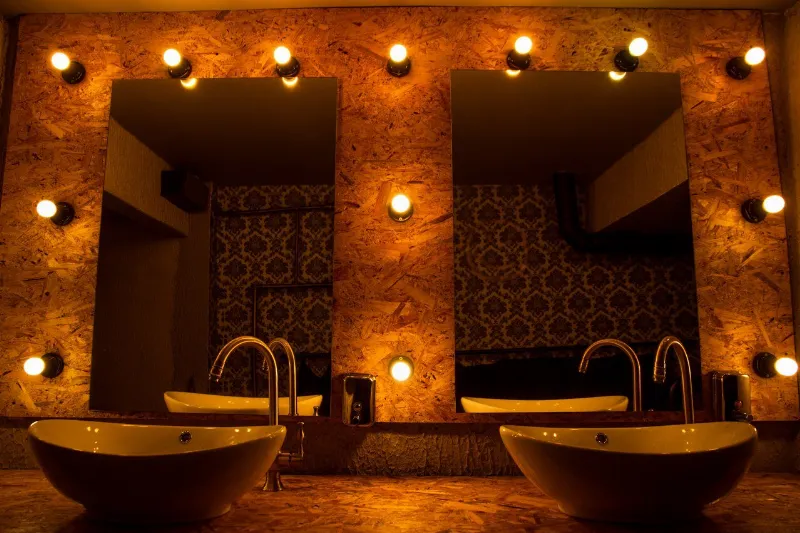 Lockout Bar Lounge
