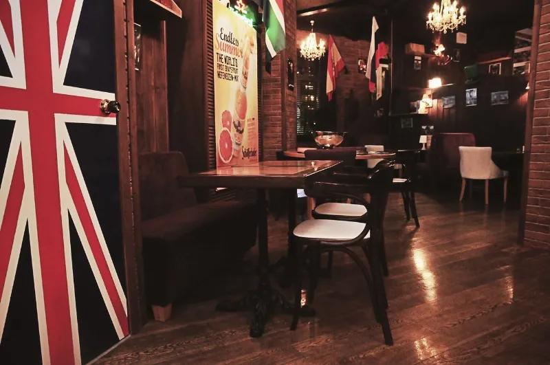 Black Cat Pub