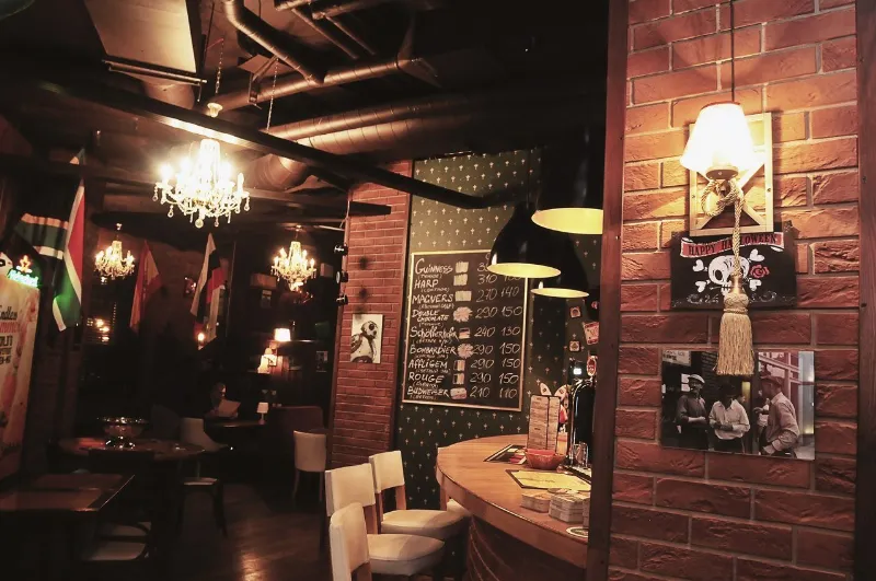 Black Cat Pub