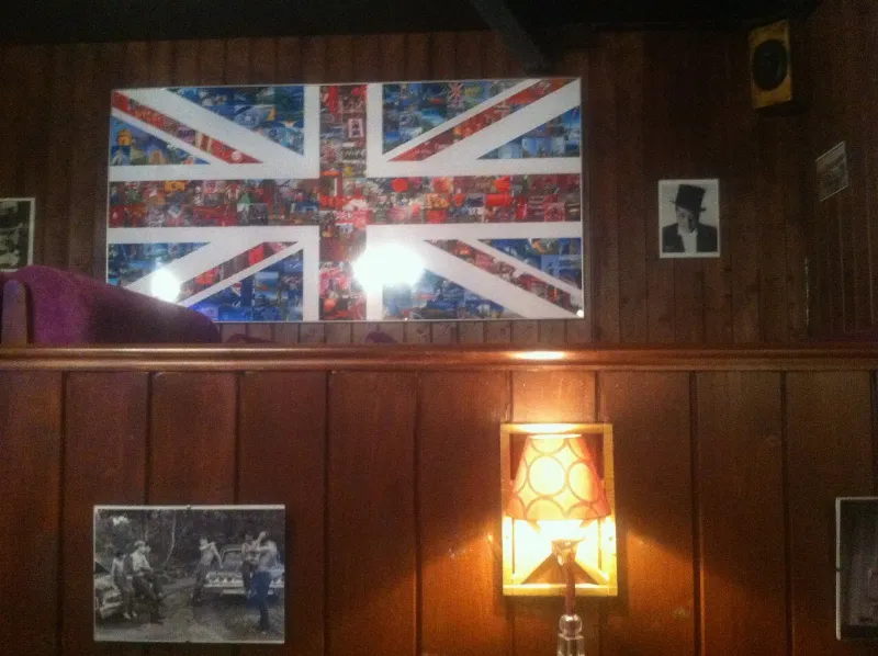 Black Cat Pub