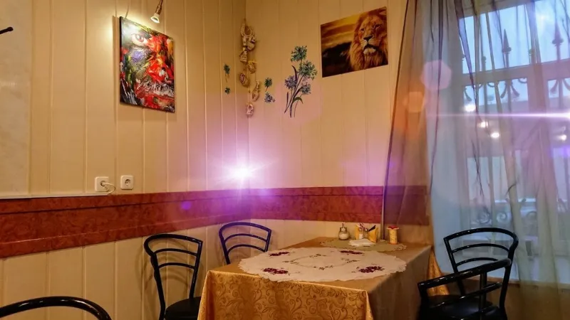 Леон