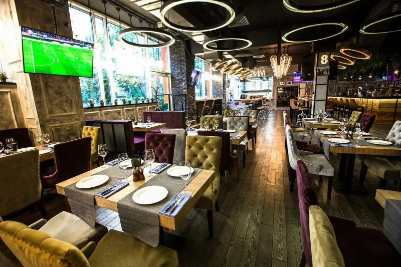 Larionov Grill & Bar
