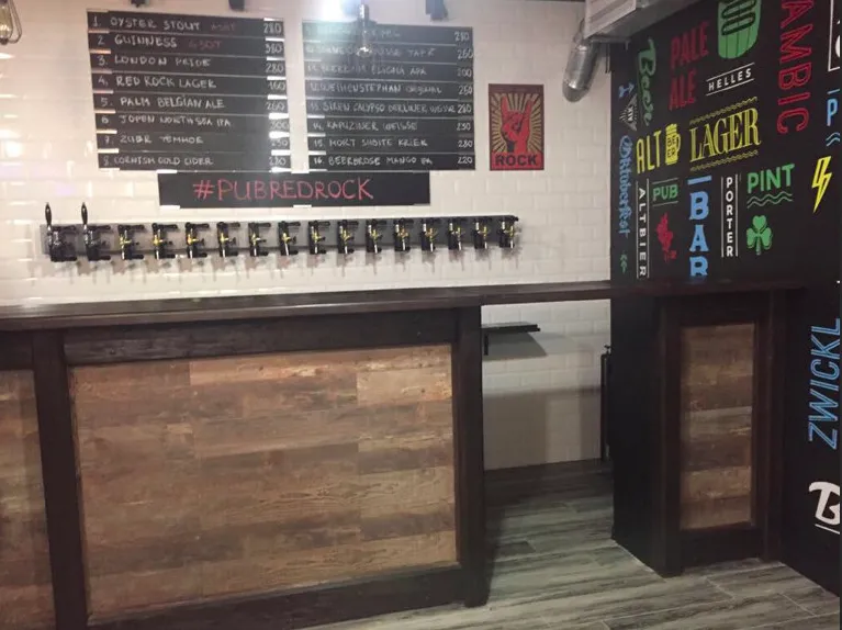 Red Rock Bar & Shop