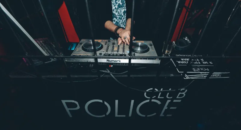Police Club