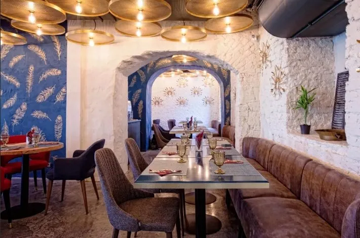 VARVARA BAR
