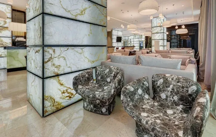 Onyx Bar
