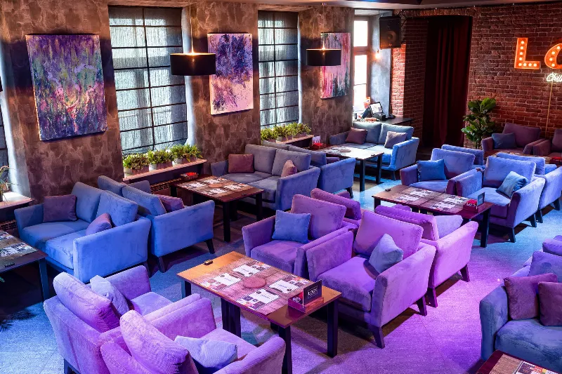 LOOK lounge bar